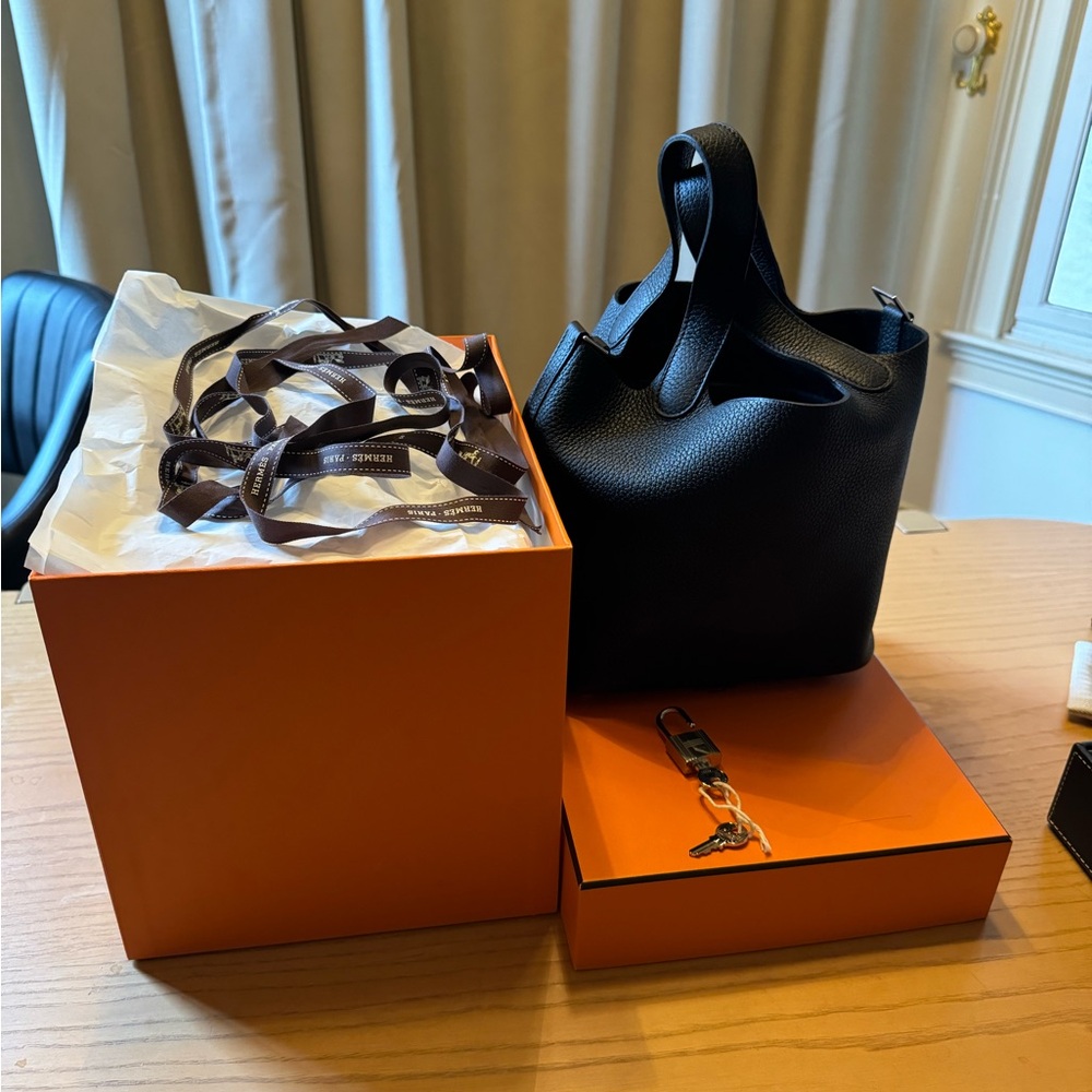 Hermes Picotin 18 black clemence leather with palladium hardware